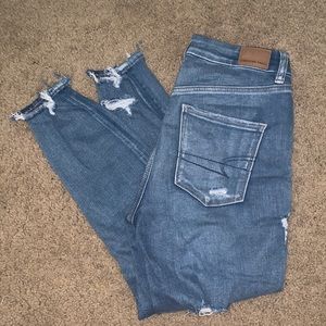 American Eagle Ripped Jean